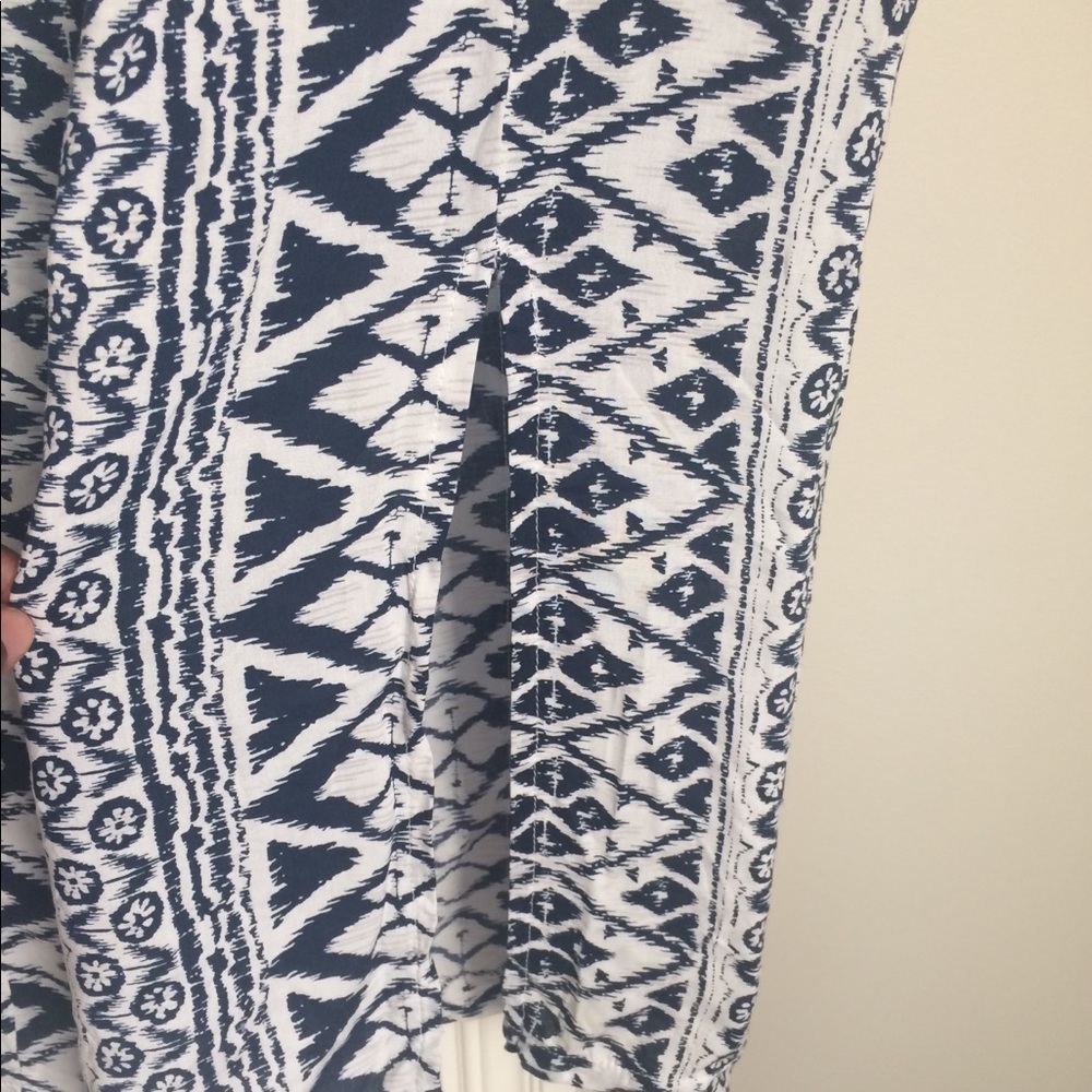 Shirt - Picture 3 of 4